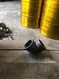 Gambar Elbow Drat Hitam 1-1/2" Inch 90 Deg / Keni Drat Dalam Hitam Besi 1-1/2 dari Jaya Cemerlang Makmur Kota Administrasi Jakarta Pusat 2 Tokopedia