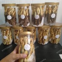 Gambar PUFF STICK BY NYI TONAH dari NYITONAH Jakarta Selatan 1 Tokopedia