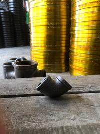 Gambar Elbow Drat Hitam 1/2" Inch 90 Deg / Keni Drat Dalam Hitam Besi 1/2" dari Jaya Cemerlang Makmur Kota Administrasi Jakarta Pusat 2 Tokopedia