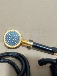 Gambar Hand shower Black Gold bisa putar 360 derajat terlarisss dari Serba Sanitary_NEW Kab. Tangerang 1 Tokopedia