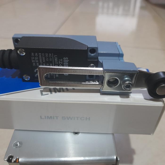 Gambar LIMIT SWITCH HIDROLIK PART dari Indra Teknologi Center Kota Semarang Tokopedia