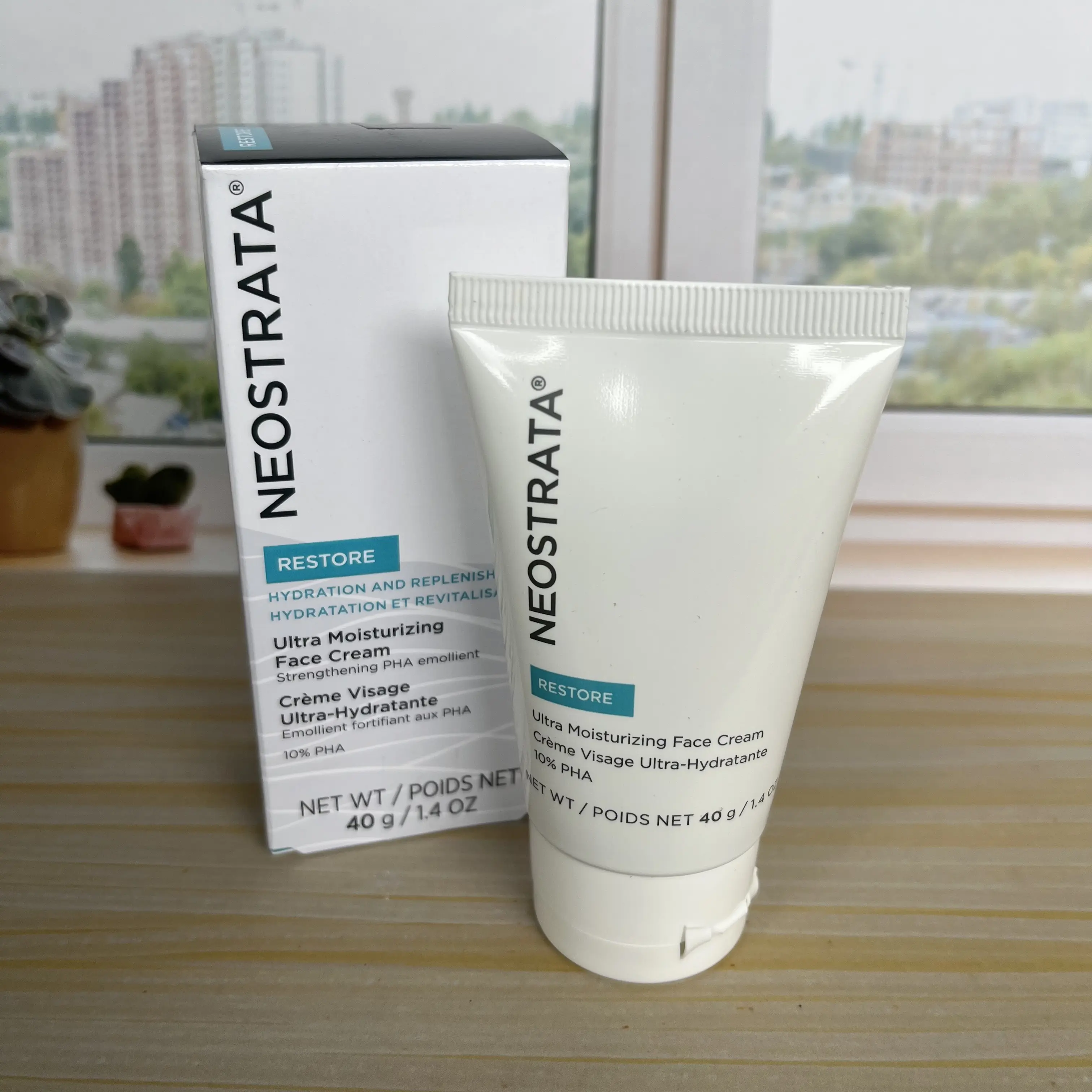Neostrata Ultra Moisturizing Face Cream 10 PHA - 40 gram