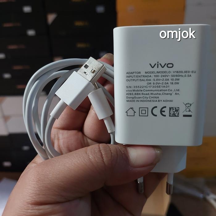 Gambar Charger vivo copotam Y75 5g bekas orian bawaan dari omjok Kota Administrasi Jakarta Utara Tokopedia
