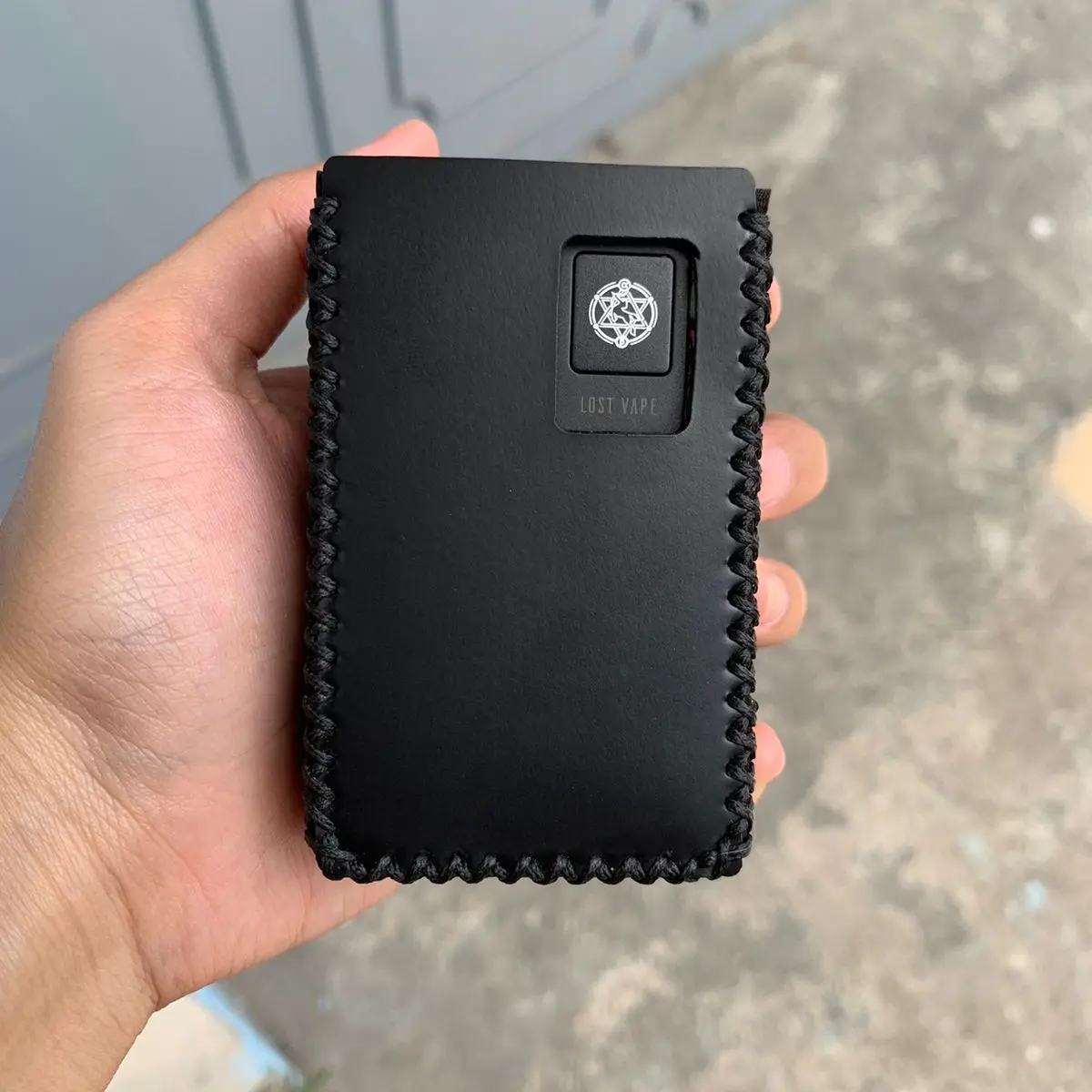 centurus B80 case sleeve polos hitam