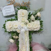 Gambar Salib 305 - Standing Bunga dukacita Karangan bunga duka dari Gaby Bella Florist Kota Administrasi Jakarta Selatan 4 Tokopedia