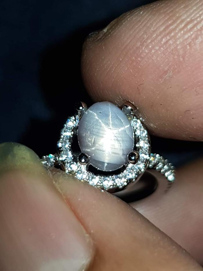 Gambar Natural Blue Safir Ster SF016 No Heat 6 Rays Star Origin Sri Lanka dari CNC phoneshop Kota Administrasi Jakarta Pusat Tokopedia