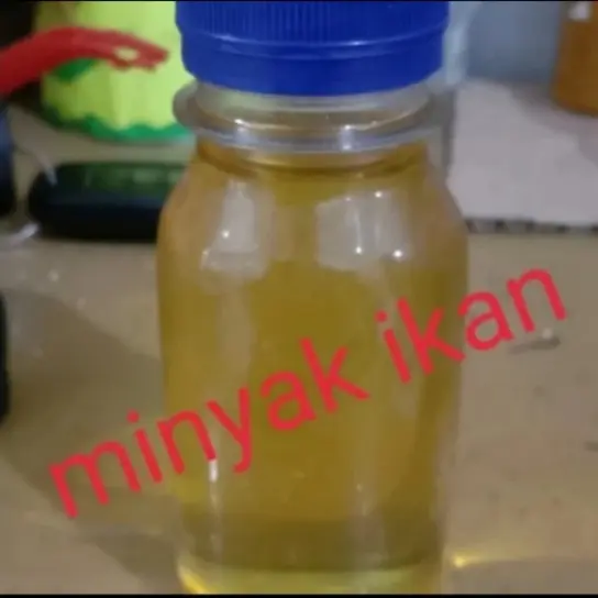 minyak ikan per jerigen berat 18kg pakan ternak