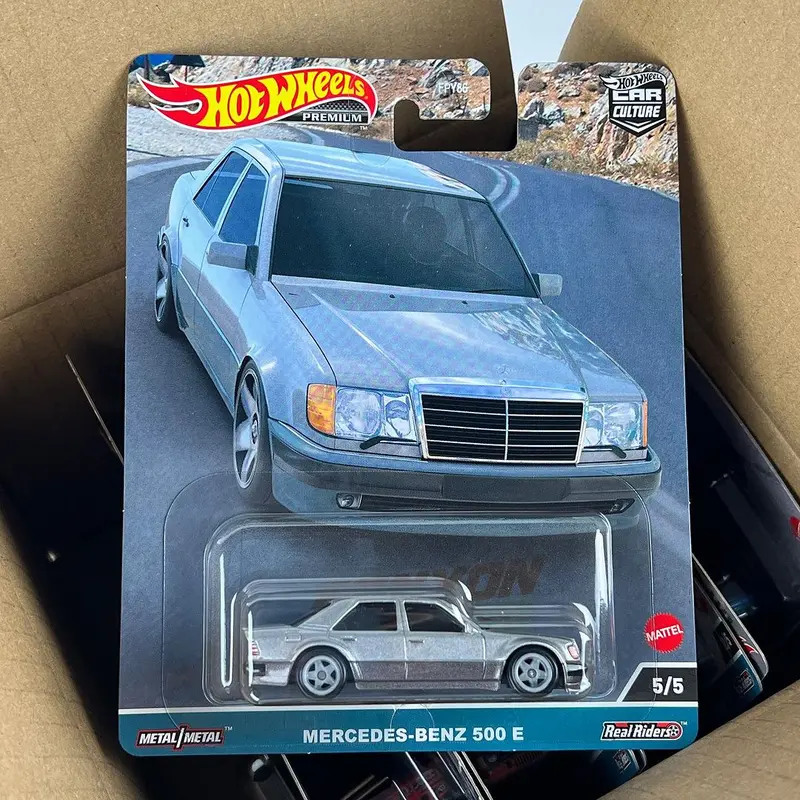 Hot Wheels Premium Canyon Warriors Mercedes-Benz 500 E original 2