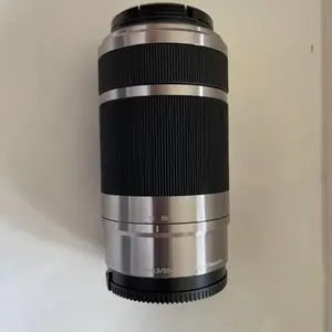 Lensa Soni 55-210mm OSS E-mount