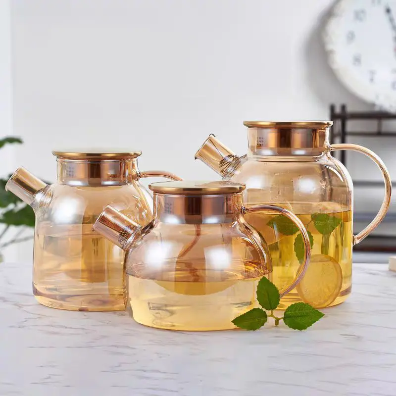 Teko Kaca Teh & Kopi Borosilikat – Desain Klasik Elegan Aksen Emas, Tahan Panas, Saringan Stainless, 1L / 1.5L / 1.8L