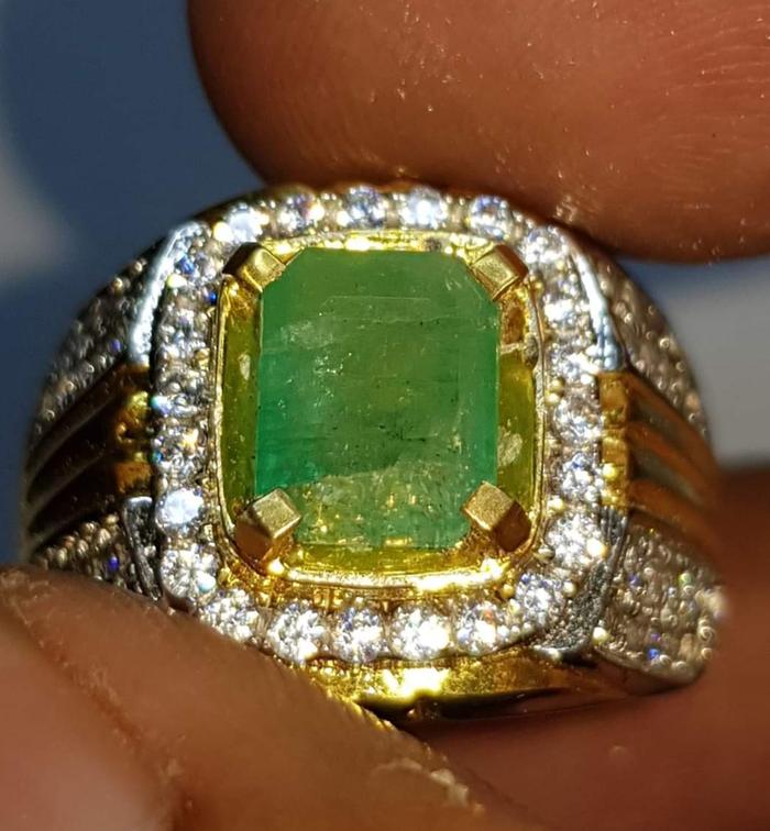 Gambar Batu Permata Natural Zamrud Emerald Beryl ZR015 Ikatan Perak HM Mewah dari CNC phoneshop Kota Administrasi Jakarta Pusat Tokopedia