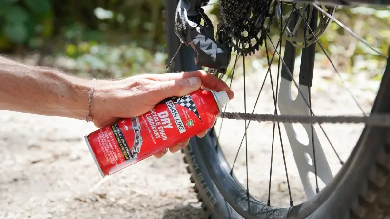 Oli Pelumas Rantai Finish Line Teflon Plus Dry Lube 2