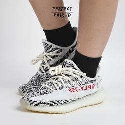 harga yeezy boost 350 v2 zebra