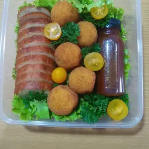 Rolade Roll Ayam dengan Kroket Siap Saji