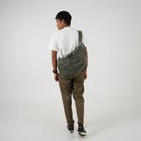 Gambar Tas Selempang Pria Barangantik Freeman II Canvas Sage dari Barangantik Apparel Kota Denpasar 4 Tokopedia