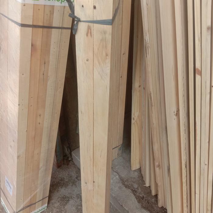 Gambar kayu jati belanda ukuran tebal 1.5 cm x 5 cm x 110 cm dari Sandi putra pinus Kota Bandung Tokopedia