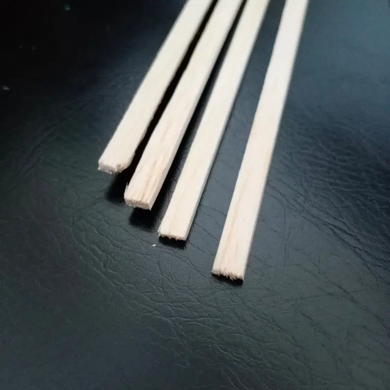 Kayu balsa strip 2mm x 5mm x 50cm balsa maket - Shop | Tokopedia
