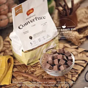 Schoko CUBE Milk Couverture Chocolate Repack 100gr Coklat Susu Masak Dadu