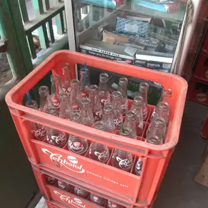 peti kerat Sosro teh the botol bottle cola kola Coca koka koca coka