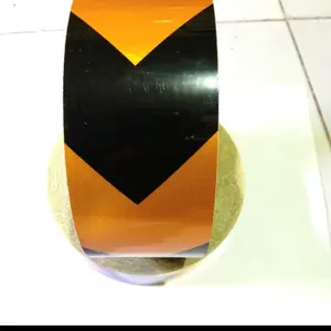 Stiker Reflektive Panah-Reflektor-Kuning Hitam 5cm x 45mtt