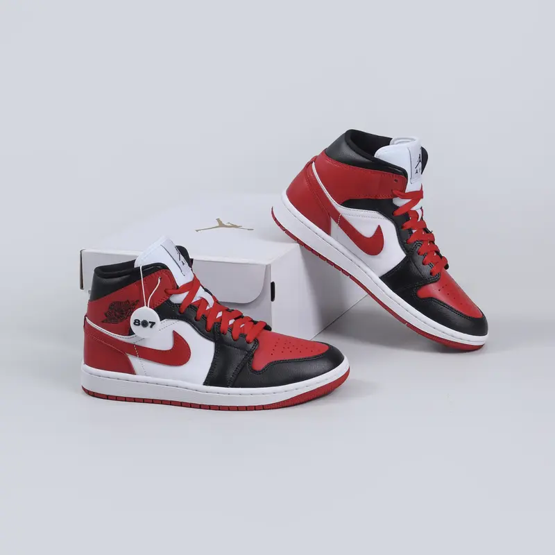Air Jordan Mid Alternate Bred toe Shop Tokopedia