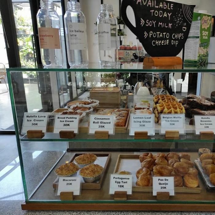 Gambar etalase kaca frameless donat alas kayu jati belanda 65x40x50 dari Kokay U Kota Administrasi Jakarta Timur Tokopedia