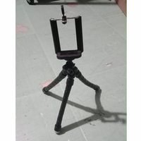 Gambar Mini Tripod Spider Holder U Medium Flexible Octopus Handphone Ponsel dari Ciptawarna2000 Home Living Kota Palembang 5 Tokopedia