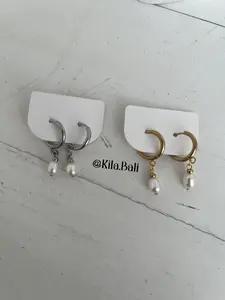 Single Small Oval Pearl Grade A Earring