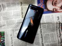Gambar Hape Gaming ASUS ROG Phone 5 Ultimate ROG 5 Ultimate RAM 18/512 Seken dari CNC phoneshop Kota Administrasi Jakarta Pusat 2 Tokopedia