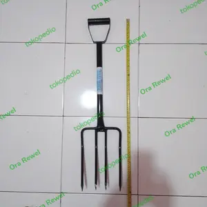 Buana Tehnik Garpu Tanah 4 Mata Hitam - Garpu Injak Gagang Besi Pipa Tebal 87 cm Kuat & Kokoh untuk Persawahan Perkebunan