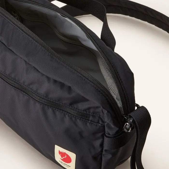 Tas Selempang Fjallraven High Coast Crossbody - Black 3