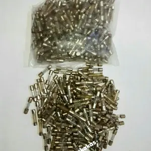 Bola Lampu Obeng Tespen Listrik 220 volt isi 200 pcs + bonus 20 pcs