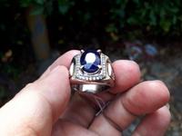 Gambar Batu Permata Natural Blue Safir SF019 Indah Biru Solid dari CNC phoneshop Kota Administrasi Jakarta Pusat 3 Tokopedia