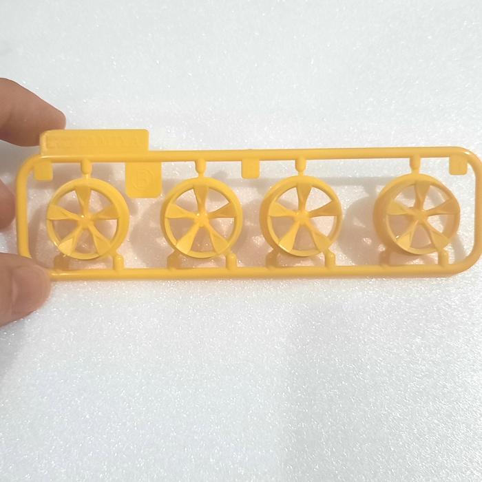 Gambar Velg 5 five spoke medium ori Tamiya dari PINGGUSHOP Kota Administrasi Jakarta Utara Tokopedia