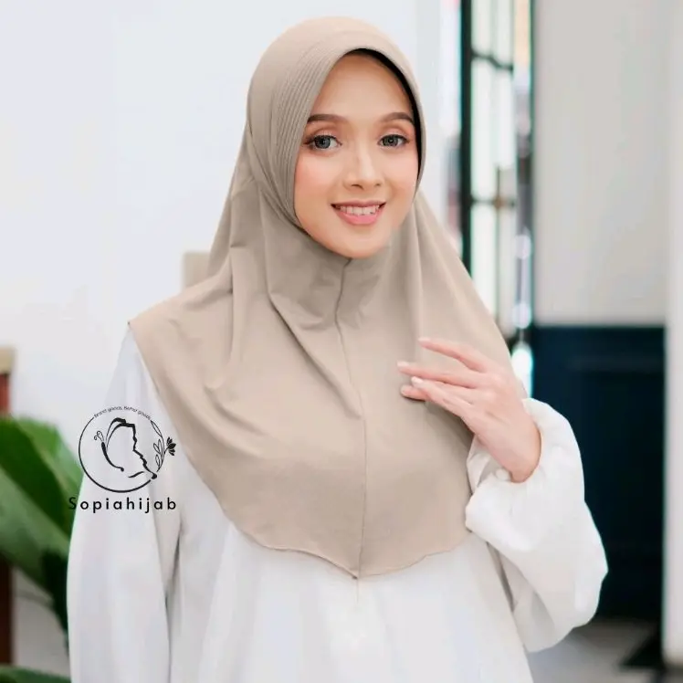 Hijab Sport Bergo Hamidah Instant Jersey Pet Antem Kecil Ukuran M Hijab Sport Bergo Hamidah Instant Jersey Pet Antem Kecil Ukuran M