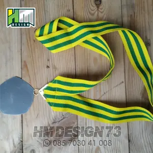 PAKET HEMAT MEDALI SATU SET BAHAN BAKU ( PLAT,TALI+RING ) SIAP RESIN