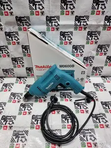 Mesin Bor Besi Kayu Tangan 10mm 2arah Makita M0600B