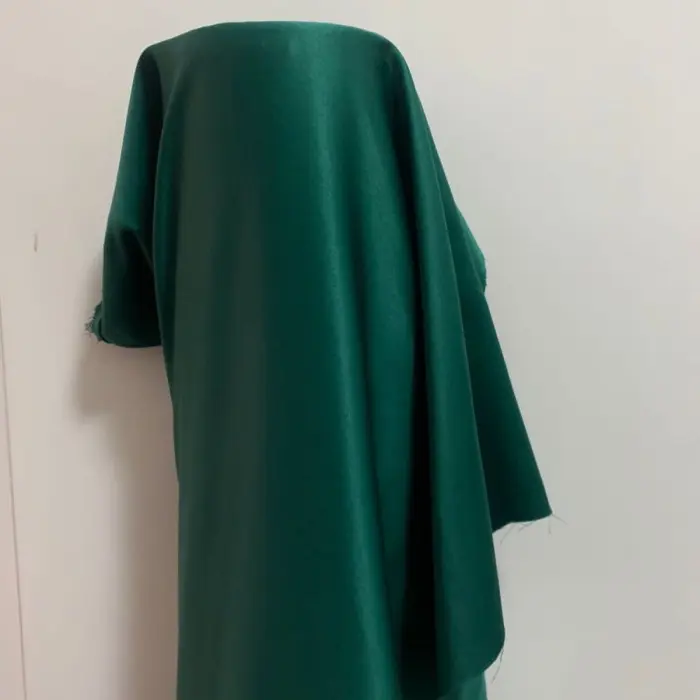 Bahan Kain Satin Velvet Polos Warna Emerald Green Hijau Tua 0