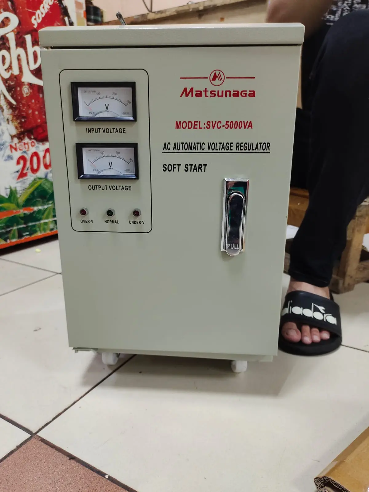 Stabilizer Matsunaga SVC 5000N ( 5000VA)