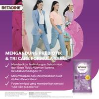 Gambar BETADINE FEMININE WIPES Tissue Basah Pembersih Kewanitaan 1 Pack - Tisu Basah Kewanitaan dengan Prebiotik, Asam Laktat & Ekstrak Immortelle | Praktis Dibawa Kemana Saja | Perawatan Miss V On-The-Go | Perlengkapan Bilas Travel Wanita dari Betadine Shop Kota Tangerang 2 Tokopedia