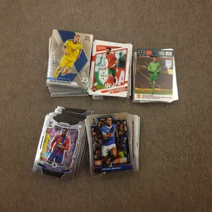 Kartu bola random lot