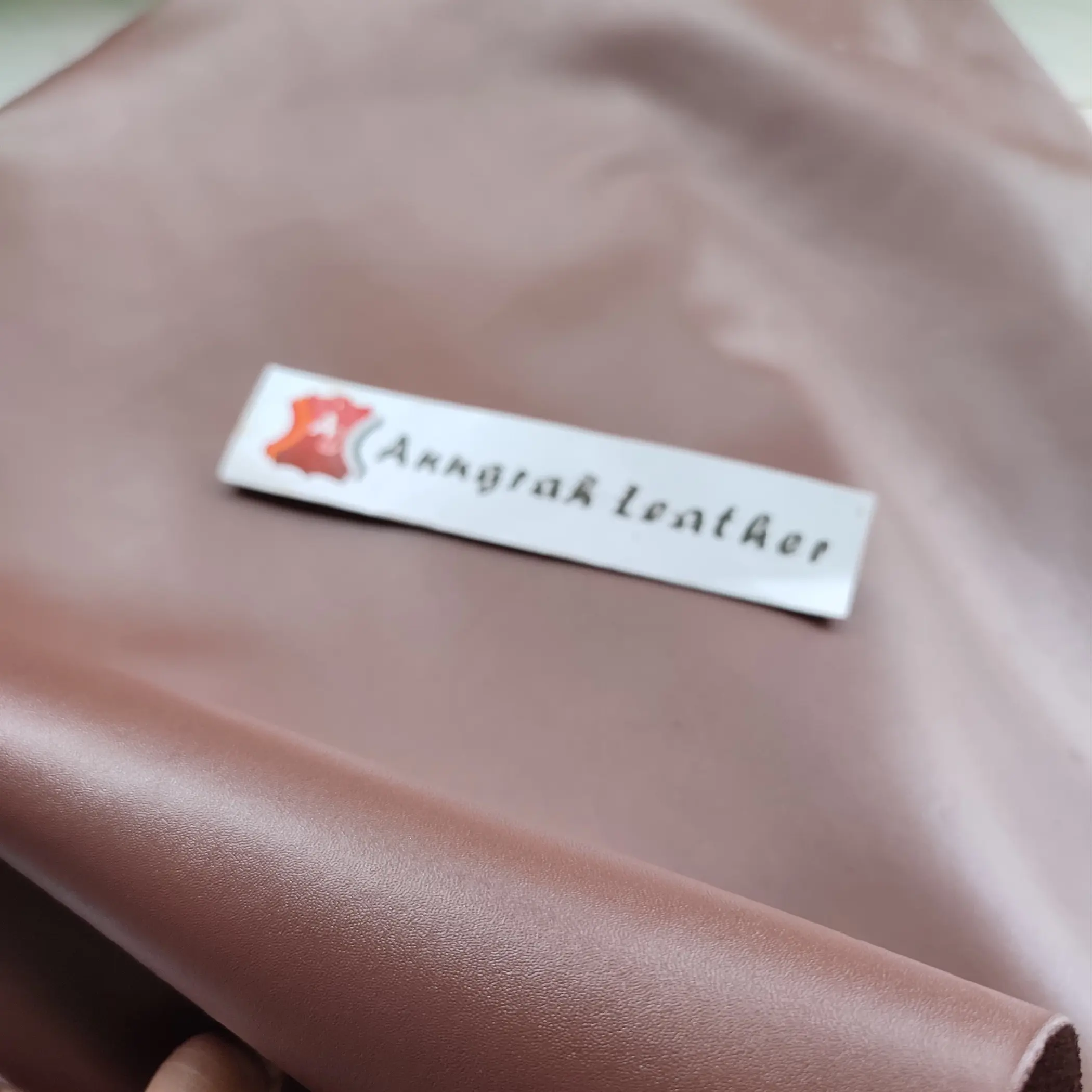Kulit Sapi Asli jenis Fullgrain / Pori Warna Coklat Mocca tebal 1.5 mm