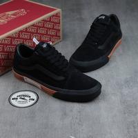 Gambar Sepatu Vans Old Skool X OG WTAPS GPS Black Orange dari drunkenfootwear Kota Bandung 2 Tokopedia