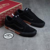 Gambar Sepatu Vans Old Skool X OG WTAPS GPS Black Orange dari drunkenfootwear Kota Bandung 1 Tokopedia