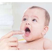 Gambar Sikat Gigi Jari Silicon/ Pembersih Mulut Bayi dari mamamatteoid Kota Bandung 4 Tokopedia
