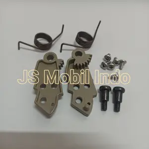 Engsel Tutup Laci Atas Bracket Tutup Laci Atas Dasboard Dasbor Innova