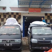 Gambar Terpal A8 KOREA biru orange ukuran bebas dari Switin Plastics Kab. Tangerang 3 Tokopedia
