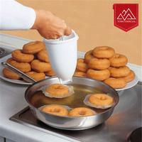 Gambar CETAKAN DONAT TEKAN JADI BULAT ALAT PEMBUAT KUE ADONAN DONUT MAKER dari Toso Mart Kota Administrasi Jakarta Pusat 3 Tokopedia