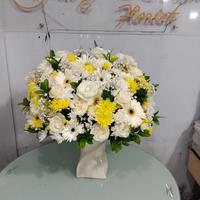 Gambar Bunga Meja Elegan Bunga Vas Rangkaian Bunga Meja Table Flowers Terbaik untuk Hadiah dan Dekorasi dari Gaby Bella Florist Kota Administrasi Jakarta Selatan 5 Tokopedia
