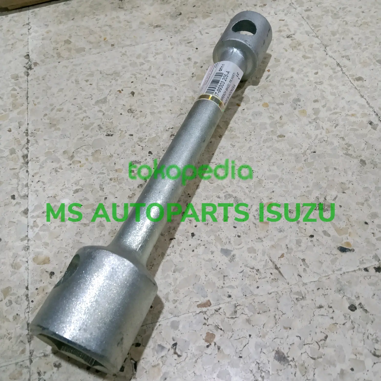 KUNCI RODA ISUZU ELF 4HF1 4HG1 NKR66 NKR71 NMR71 ORIGINAL
